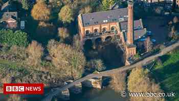 Historic England: 100 years of aerial images go online