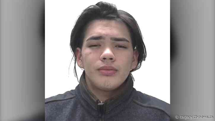 Lethbridge police identify suspect wanted in bear spray attack on liquor store worker