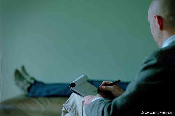 Stad gaat mobiele psycholoog inzetten: “In wijken kijken waar mensen zijn die niet tot aan hulpverlening geraken”