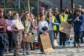 Durham students target open days in protest over Rod Liddle speech - Ealing Times