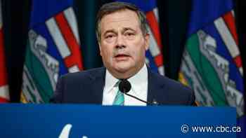 Alberta Premier Jason Kenney's rival slams shift to mail-in ballot for leadership review