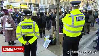 Child Q: Hackney mayor calls for school's head teacher to resign - BBC