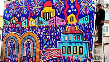 A Bacoli un murale colorato dedicato a Procida Capitale della Cultura - Napolike