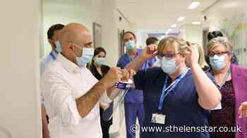 Health Secretary describes St Helens Cancer Services as 'quite incredible' - St Helens Star
