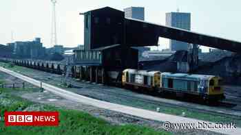St Helens bids for Great British Railways headquarters - BBC