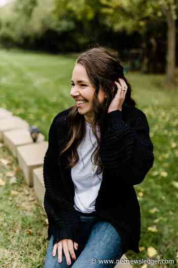 Astrology with a Hint of Psychology, Astrologer Jessie Eccles' Unique Approach to Treat People - Net Newsledger