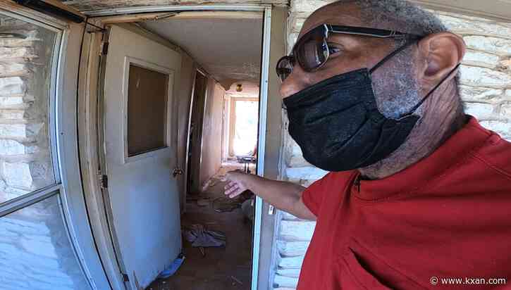 Elgin tornado: Elderly Texas man pulls self out of rubble, awaits state assistance to rebuild