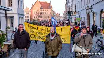 Corona-„Spaziergänger“ wollen Oberbürgermeisterkandidaten für Wittenberg stellen - Mitteldeutsche Zeitung