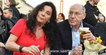 Gregor Gysi unterstützt Barabara Spaniol beim Linken-Wahlkampf in Neunkirchen - Saarbrücker Zeitung