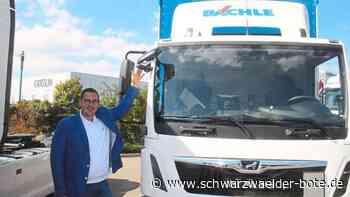 Wirtschaft im Schwarzwald-Baar-Kreis - Plötzlich ziehen 14 von 45 Lkw-Fahrern in den Ukraine-Krieg - Schwarzwälder Bote