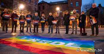 Vrijdagavond aan Het Pardoen stiltecirkel voor vrede | Wervik | hln.be - Het Laatste Nieuws