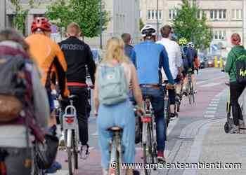 Bari, il Bike to Art per entrare nella Cultura - AmbienteAmbienti