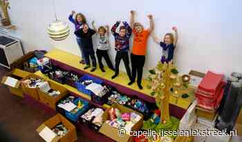 Leerlingen Montessorischool halen dozen vol spullen op voor Oekraïne - IJssel en Lekstreek Capelle aan den IJssel