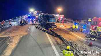 A9 bei Hilpoltstein: Autotransporter walzt Mittelleitplanke nieder - Nordbayern.de