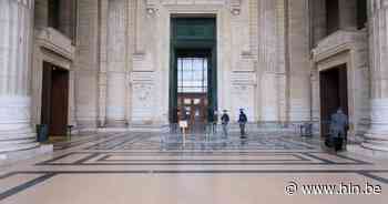 Broers door het lint tegen politie: “Als ik u eens tegenkom op straat...” - Het Laatste Nieuws