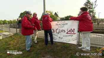 Tornesch: Verkehrsminister Buchholz zu Besuch beim Bahngipfel - NDR.de