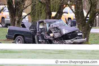 VIDEO: One dead after early morning crash east of Mission – Chilliwack Progress - Chilliwack Progress