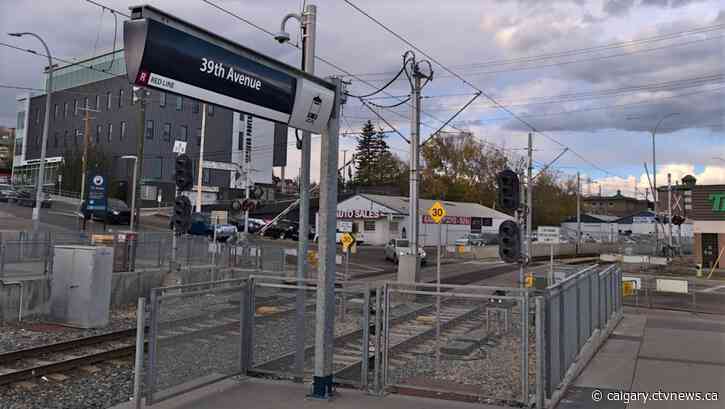 Man killed after being hit by Calgary CTrain at 39th Avenue Station: EMS