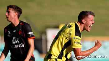 Scott Wootton commits to Wellington Phoenix for three more seasons - Stuff