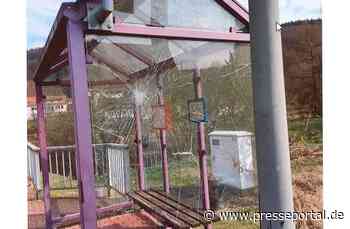 POL-PDKL: Bushäuschen beschädigt - Zeugen gesucht