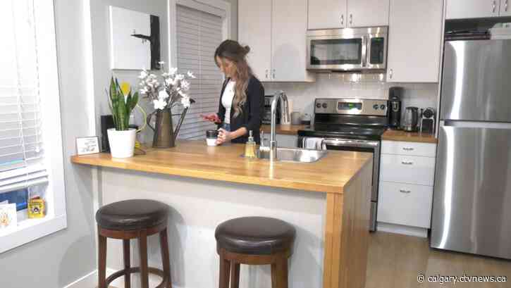 More Calgarians choosing to have their homes made from recycled sea containers