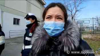 A Sulmona l'hub vaccinale dedicato ai profughi ucraini, Yulia: "Donne e bambini dormono nelle - LAPRESSE