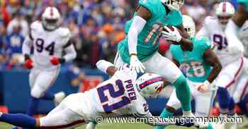 Let’s Turn That Facemask Green: DeVante Parker Edition - Acme Packing Company