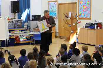 Author Steve Weatherill visits Bolton School - The Bolton News