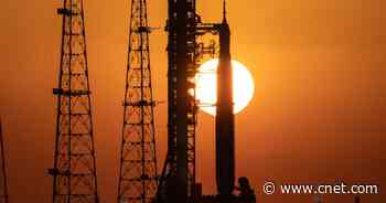 NASA Shares Glorious Sunrise Views of Moon Megarocket at the Launchpad     - CNET