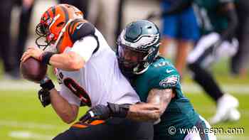 Eagles re-sign DE Barnett to two-year contract