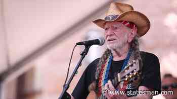Like many voters, Willie Nelson and wife Annie D’Angelo-Nelson had mail-in ballot trouble - Austin American-Statesman