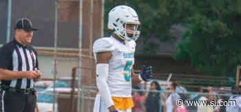 Ducks Recruiting Tracker: 4-Star S DaKaari Nelson Places Oregon in Top Schools - Sports Illustrated