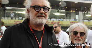 Flavio Briatore, "quando Michael Schumacher parlava con Maranello": l'aneddoto definitivo, cos'è davvero la Ferrari - Liberoquotidiano.it