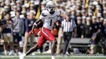 Justin Williams, who covers the Cincinnati Bearcats for The Athletic, gives insight on top NFL Draft prospect and potential Houston Texan, CB Sauce Gardner. - HoustonTexans.com