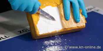 Verteilt auf vier Postpakte: Zoll stellt 108 Kilogramm Marihuana sicher