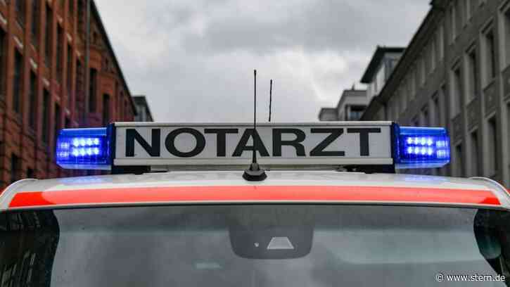 Glinde: Passant findet Mann mit schweren Kopfverletzungen auf Straße - STERN.de