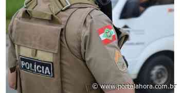 Em Imbituba, mulher tem casa invadida pelo ex-companheiro, que tenta levar filha à força - Portal AHora