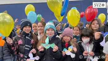 Krieg in der Ukraine: Einwohner aus Parchim zeigen große Anteilnahme | svz.de - svz – Schweriner Volkszeitung