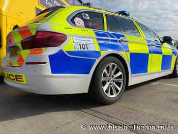 Cyclist injured in hit and run crash with car in Wandsworth