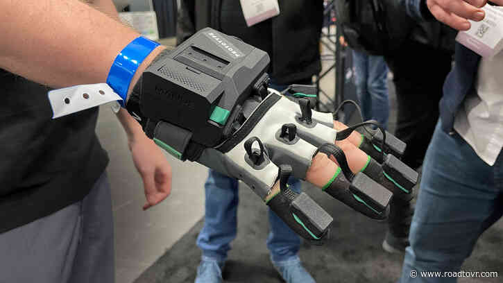 Latest Manus VR Gloves Promise New Levels of Finger Tracking Accuracy