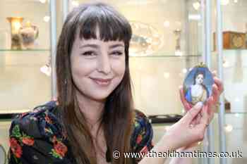 Georgian portrait picked up by Oldham collector for £20 to sell for thousands - The Oldham Times