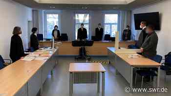 Haftstrafe für Mitarbeiter der Ausländerbehörde in Koblenz - SWR Aktuell