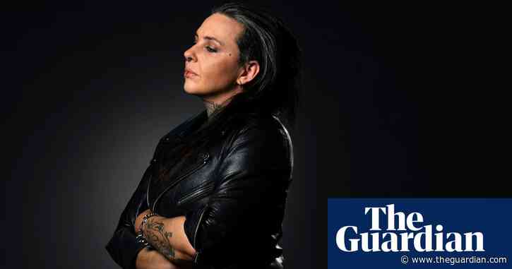 147 razor cuts: bloody artwork marking Indigenous deaths in custody wins Australia’s Blake prize