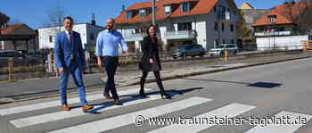 Neuer Zebrastreifen: Stadt schafft mehr Sicherheit beim Überqueren der Traunerstraße - Traunsteiner Tagblatt
