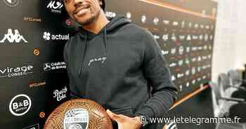 FC Lorient. Bartouche-Selbonne : Teddy, les bons tuyaux du 21e homme - Le Télégramme