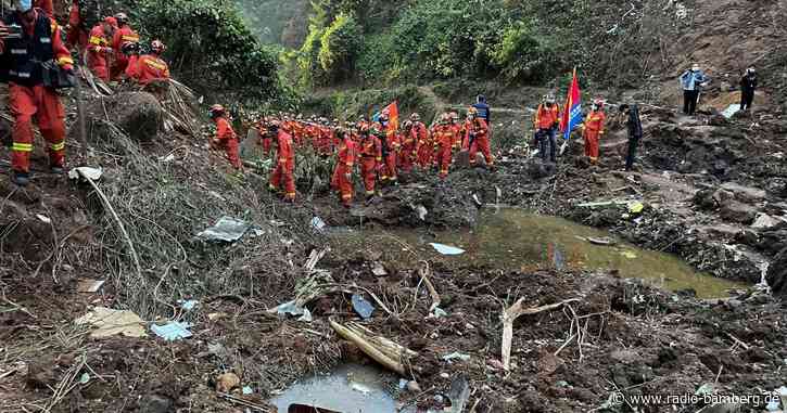 Nach mysteriösem Absturz in China: 120 Tote identifiziert