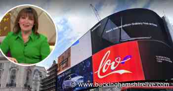 Fans' faces could appear in exhibition alongside Lorraine Kelly - Buckinghamshire Live