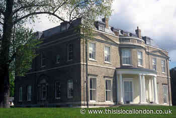 James Hatch moved entrance of Claybury Hall to give London view