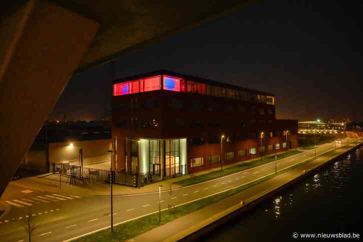 Live-animaties op het dakterras van het Lucernacollege in Merksem