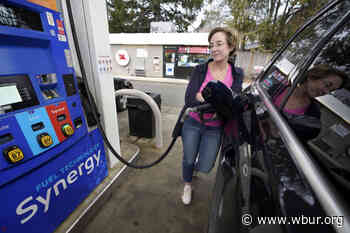 Gas prices decrease in Massachusetts and Rhode Island - WBUR